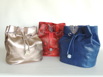 secchielli in pelle piccoli vari colori- borse e accessori artigianali di A&A Pelletteria